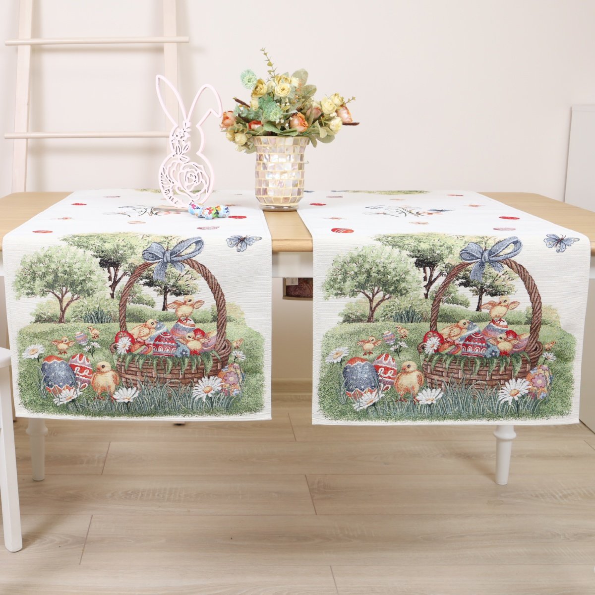 Stalo takelis Velykų belaukiant