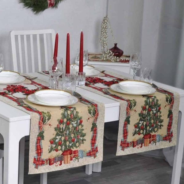 Kalėdinis stalo takelis Kalėdinė eglutė