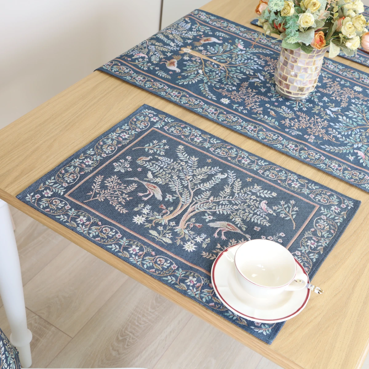 Serwetka stołowa William Morris Raj na ziemi 2 - obrazek 5