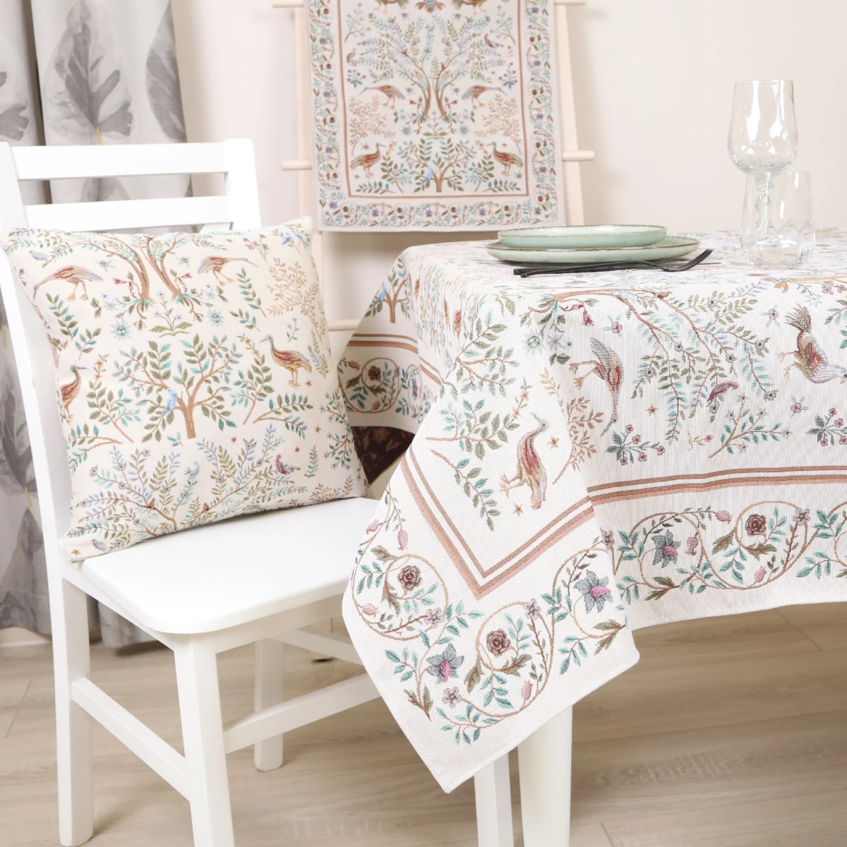 Obrus William Morris Raj na ziemi - obrazek 2