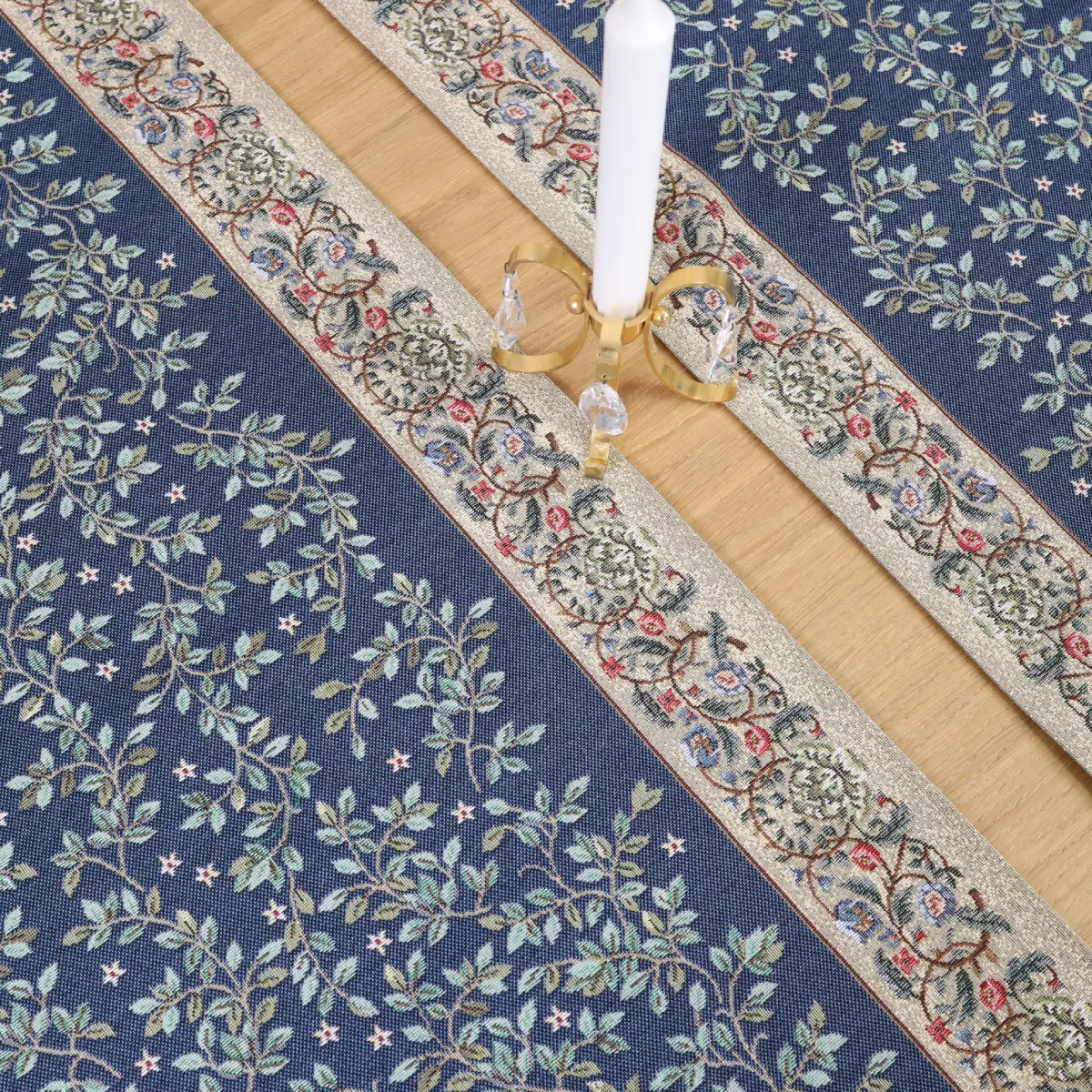 Bieżnik Barokowe kwiaty - obrazek 5