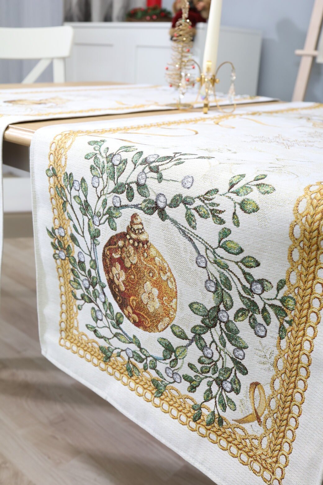 Bieżnik świąteczny Złote Święta - obrazek 3